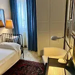 Alojamento de Acomodação e Pequeno-almoço Lungomare Portoturistico