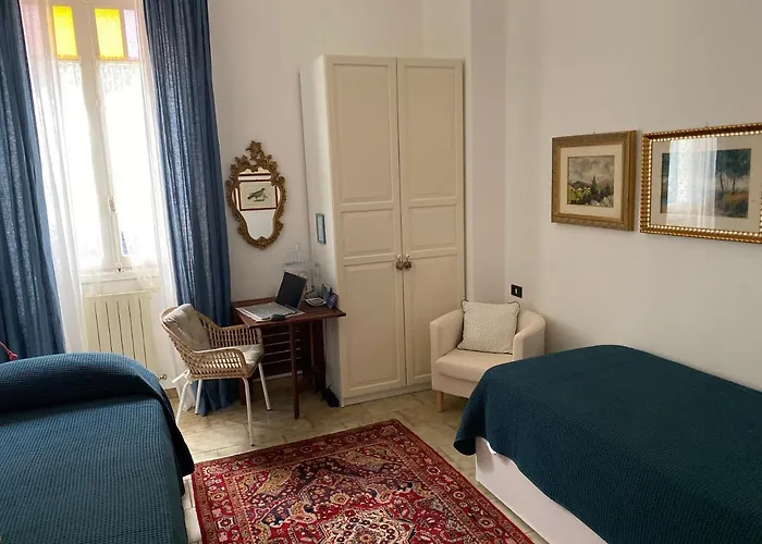 Bed & Breakfast Lungomare Portoturistico Chiavari
