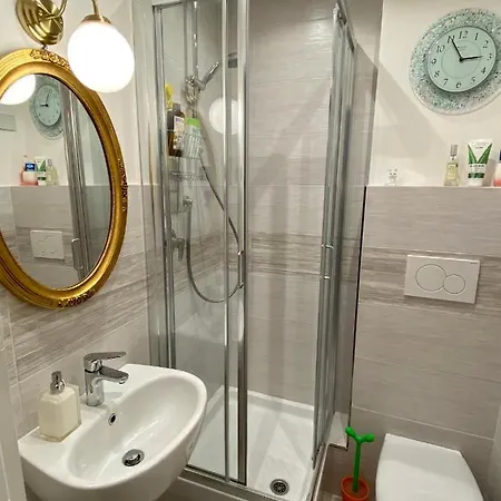 Lungomare Portoturistico ベッド・アンド・ブレックファスト キアーヴァリ