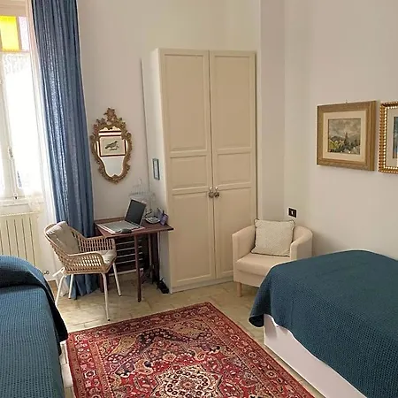 Bed & Breakfast Lungomare Portoturistico *